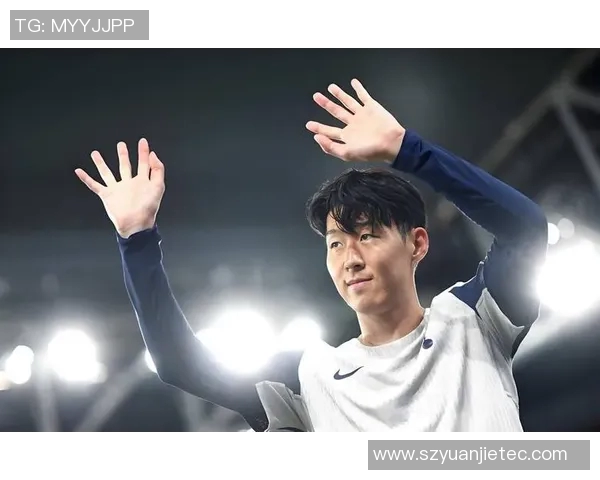 足球明星帅气儿子名字揭秘他的成长与未来展望