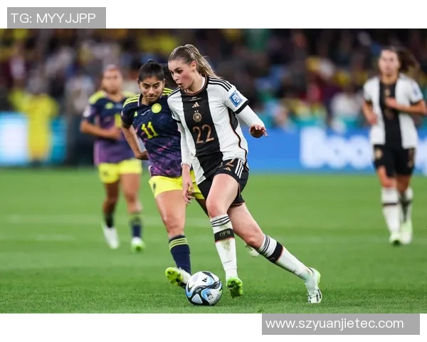 德国女足与加拿大女足激战正酣谁能在国际赛场上笑到最后